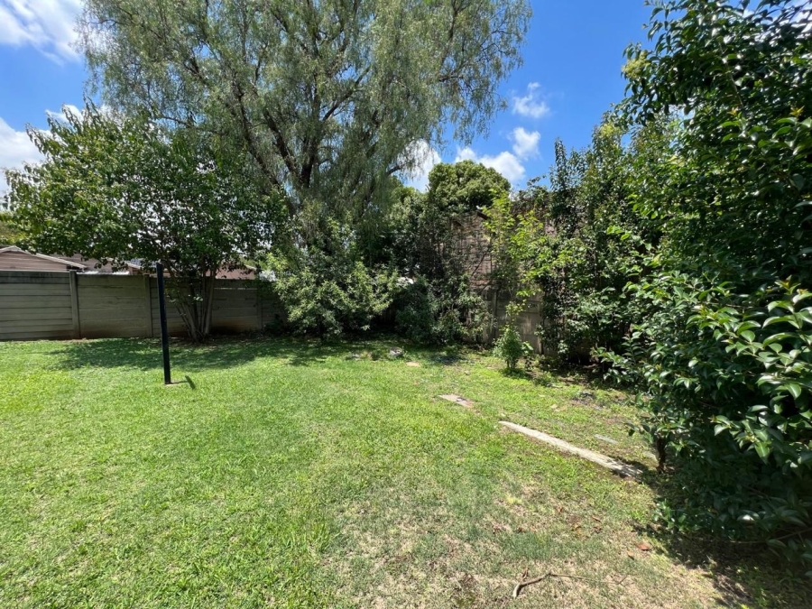 3 Bedroom Property for Sale in Brackendowns Gauteng