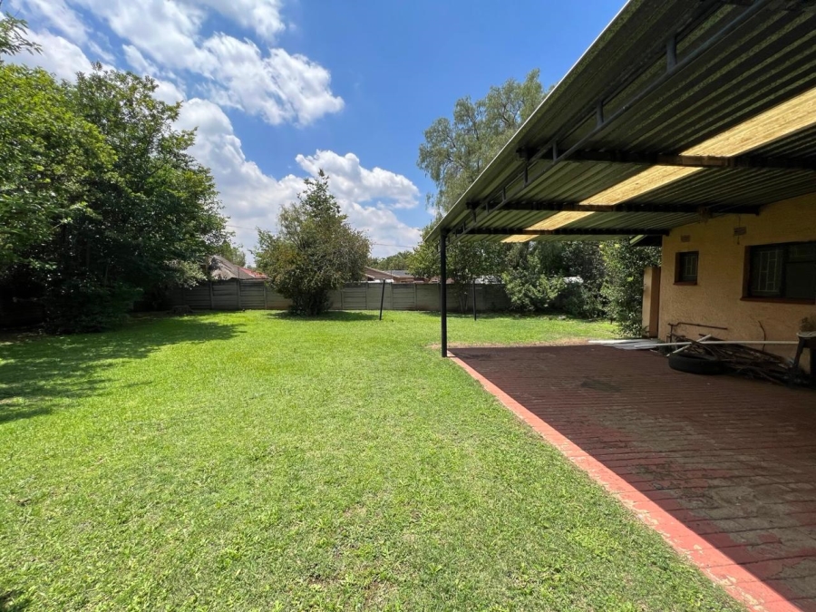 3 Bedroom Property for Sale in Brackendowns Gauteng