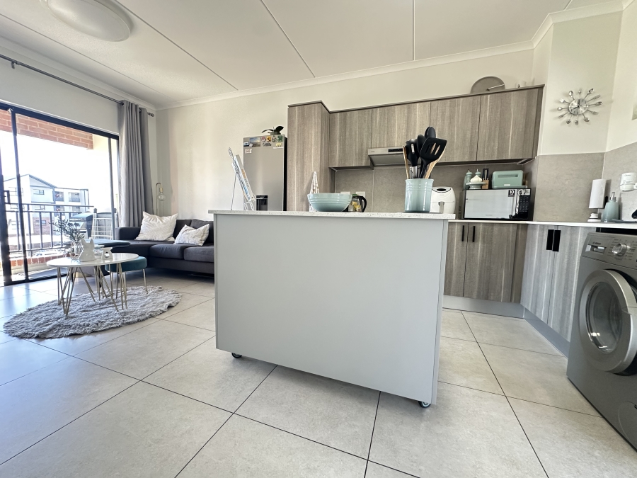 1 Bedroom Property for Sale in North Riding Gauteng