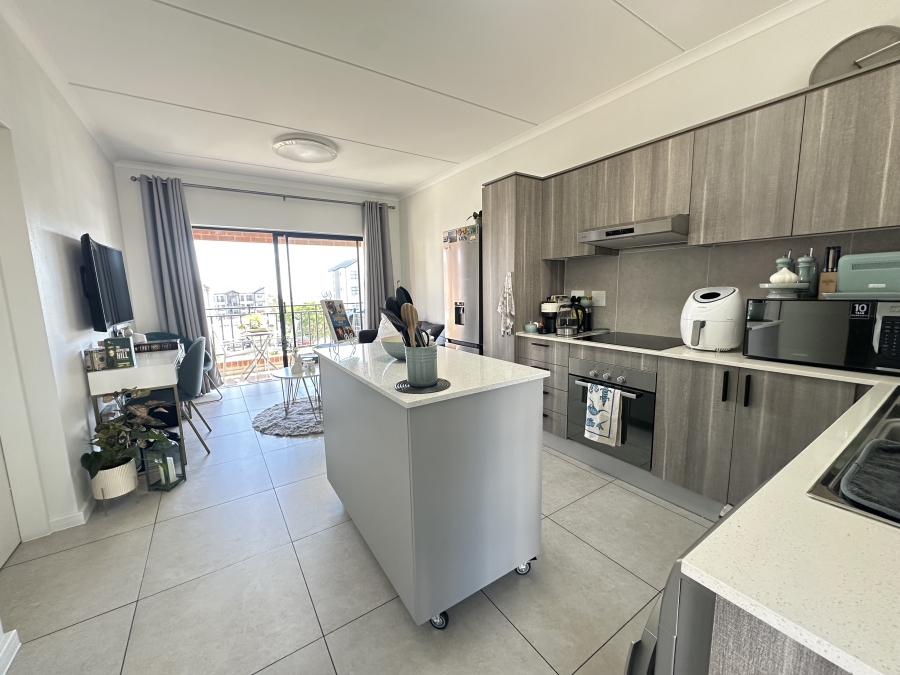 1 Bedroom Property for Sale in North Riding Gauteng