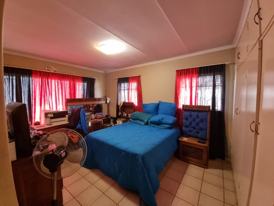 To Let 3 Bedroom Property for Rent in Beyers Park Gauteng