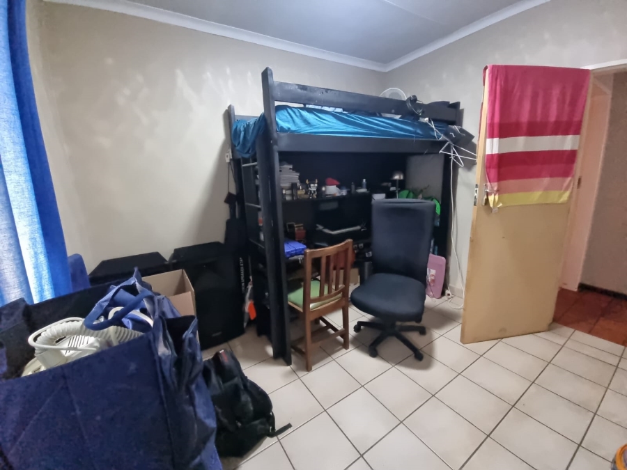 To Let 3 Bedroom Property for Rent in Beyers Park Gauteng