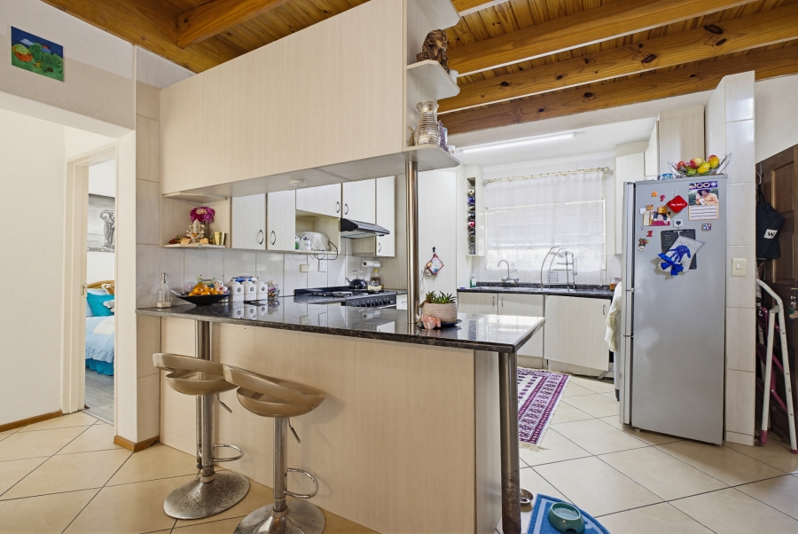 4 Bedroom Property for Sale in Illiondale Gauteng