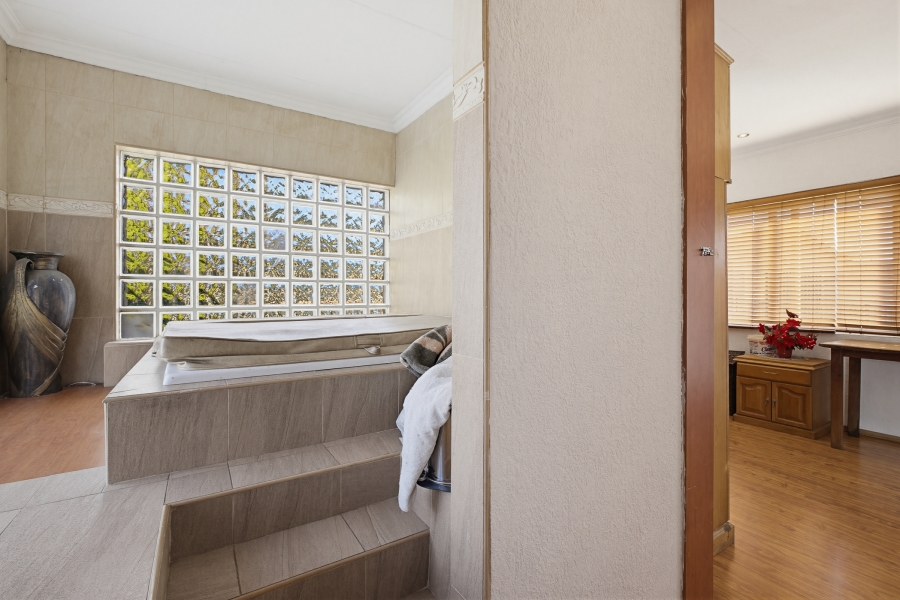 4 Bedroom Property for Sale in Illiondale Gauteng