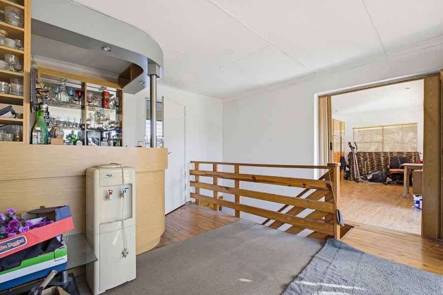 4 Bedroom Property for Sale in Illiondale Gauteng