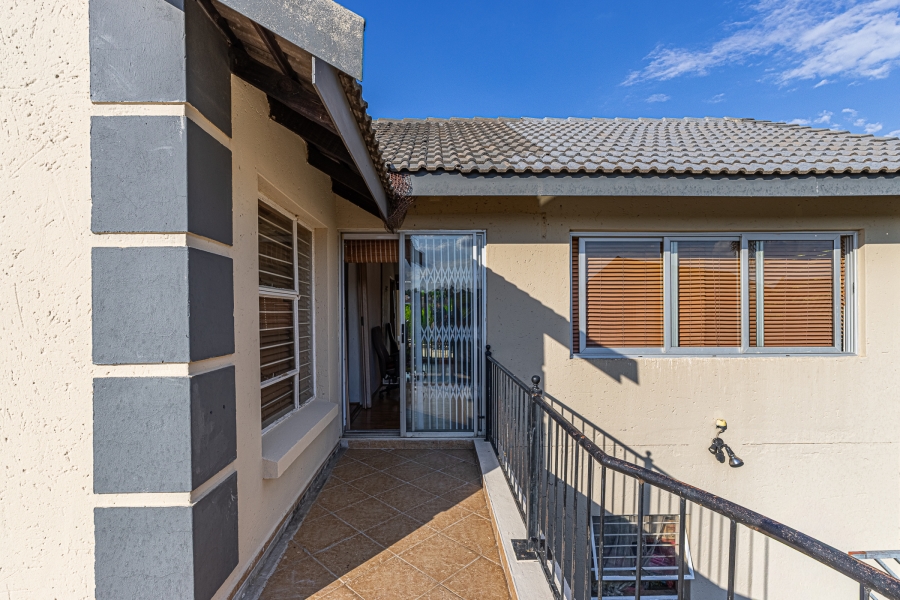 4 Bedroom Property for Sale in Illiondale Gauteng