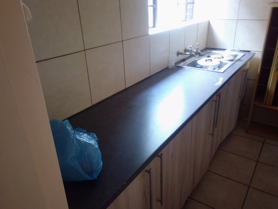 2 Bedroom Property for Sale in Berea Gauteng