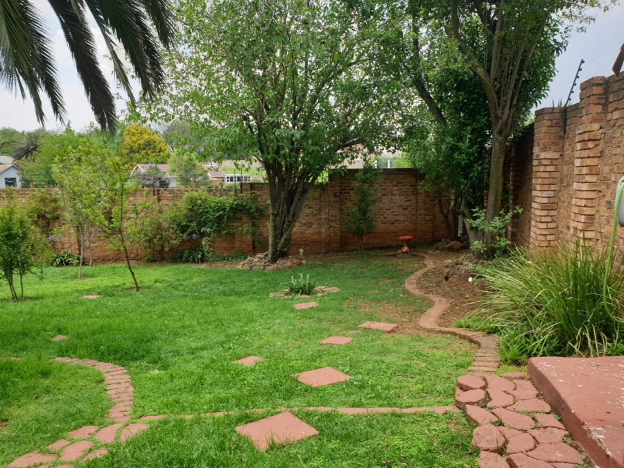 3 Bedroom Property for Sale in Illiondale Gauteng