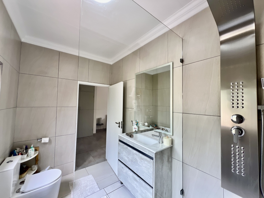 3 Bedroom Property for Sale in Illiondale Gauteng