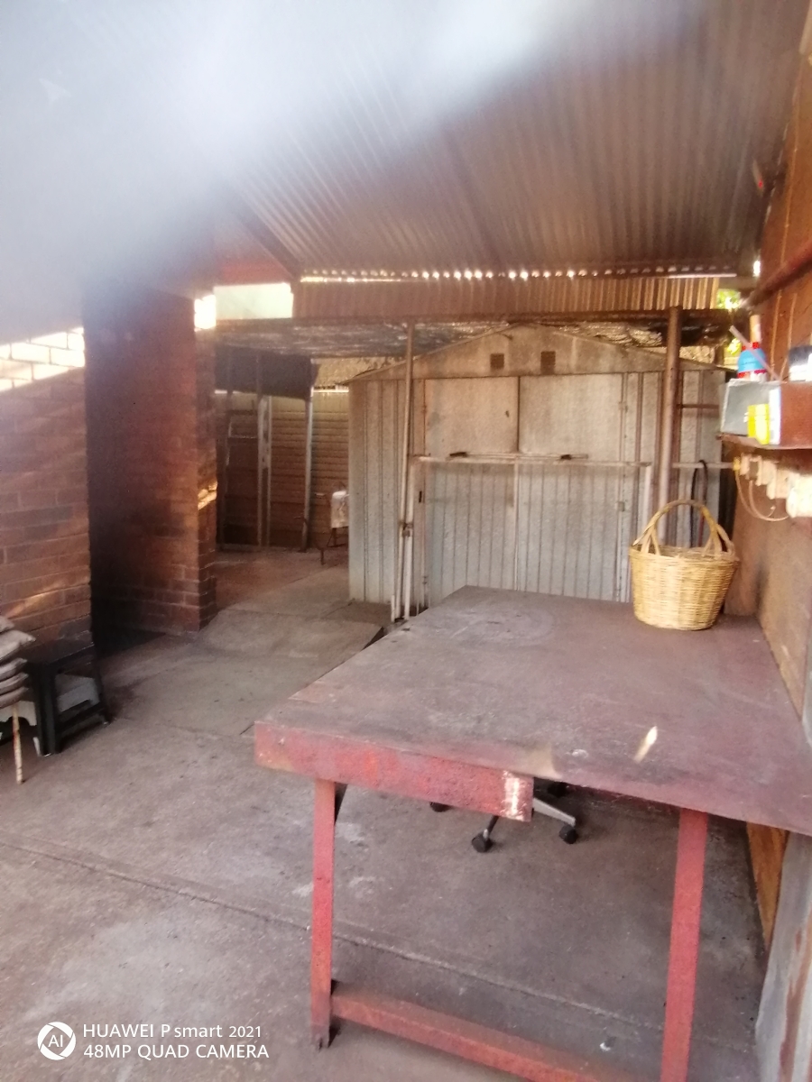 3 Bedroom Property for Sale in Vanderbijlpark CW 4 Gauteng