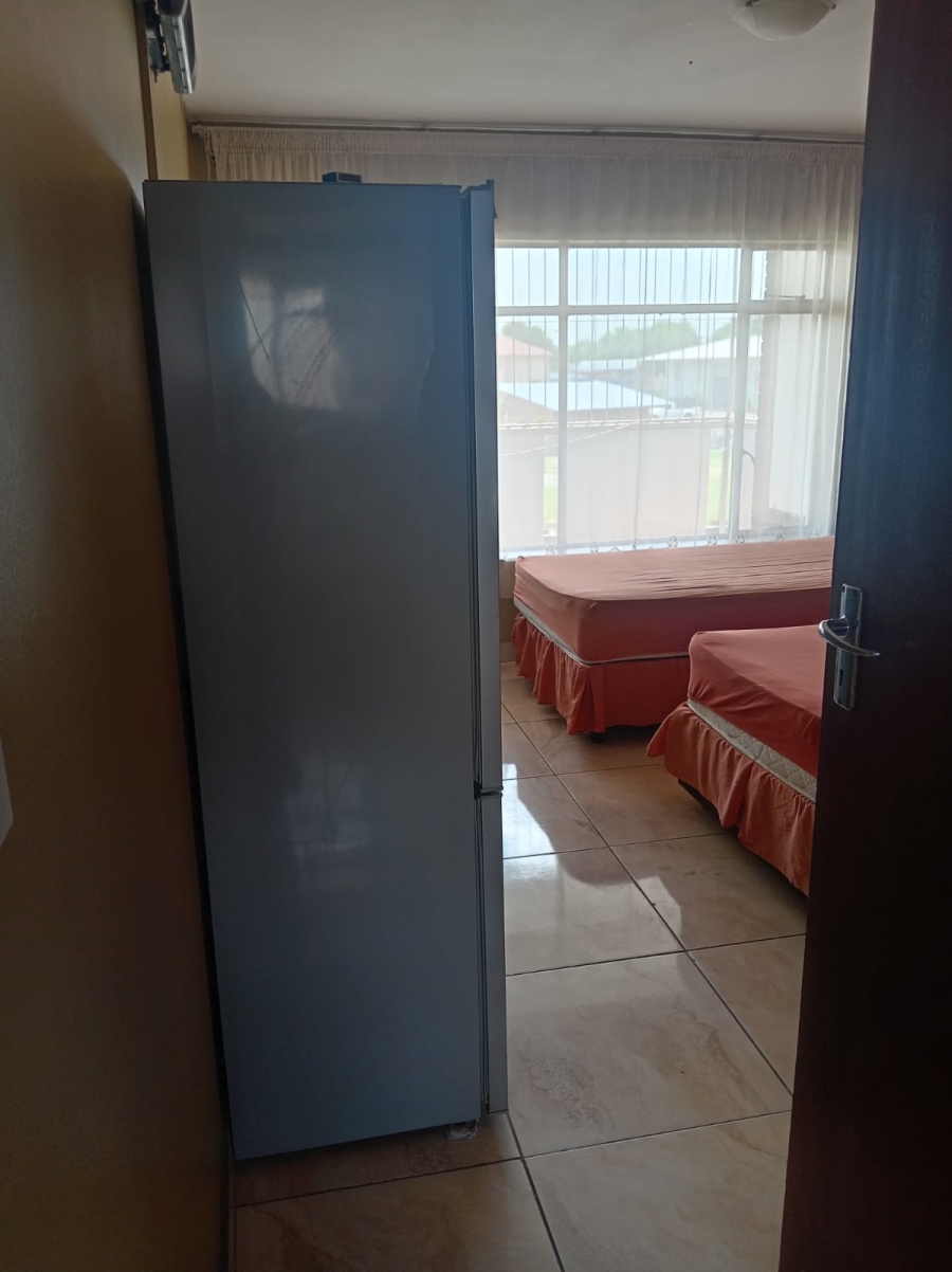 To Let 2 Bedroom Property for Rent in Vanderbijlpark CW 3 Gauteng