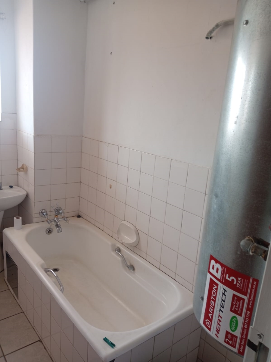 To Let 2 Bedroom Property for Rent in Vanderbijlpark CW 3 Gauteng