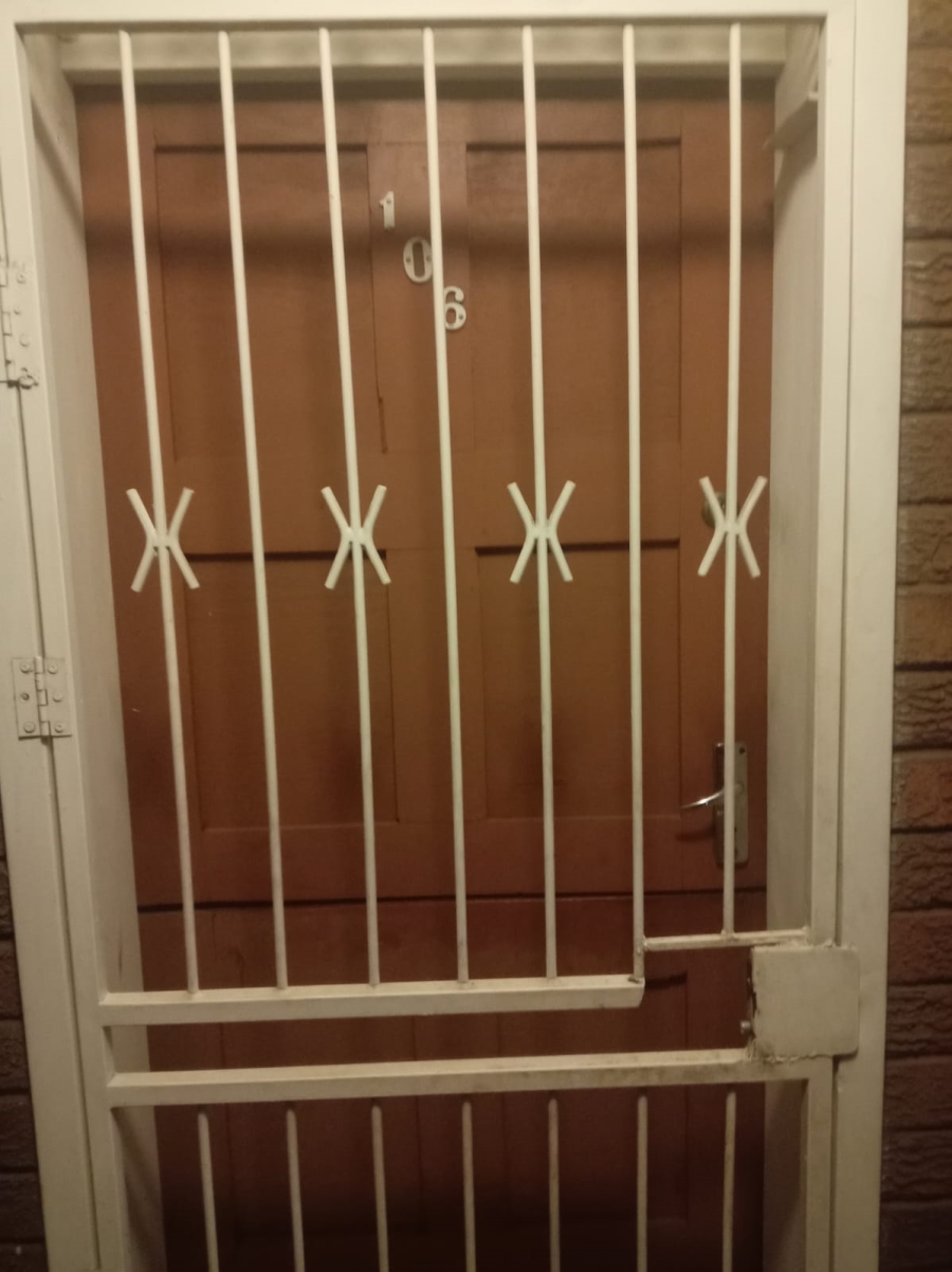 To Let 2 Bedroom Property for Rent in Vanderbijlpark CW 3 Gauteng