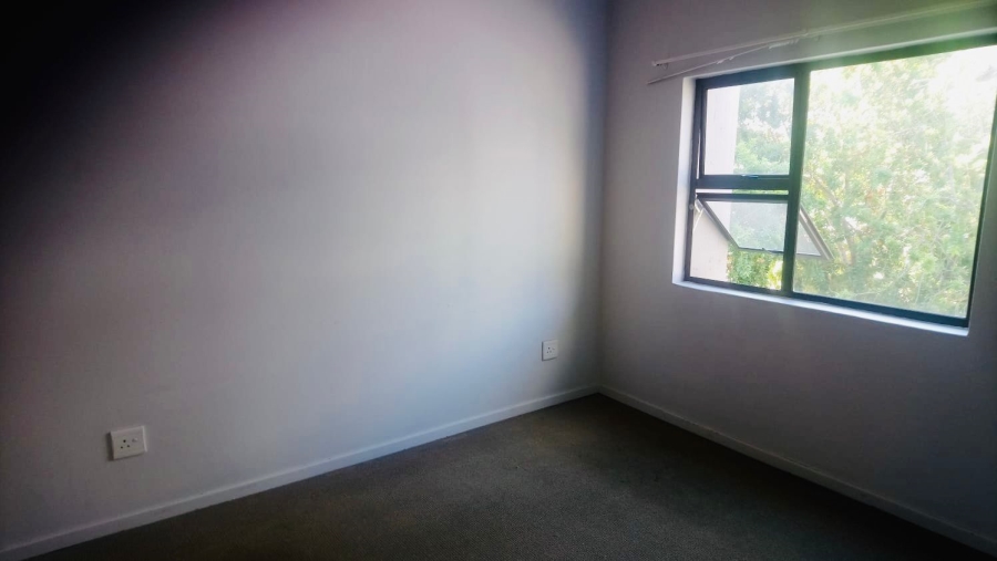 1 Bedroom Property for Sale in Sunninghill Gauteng