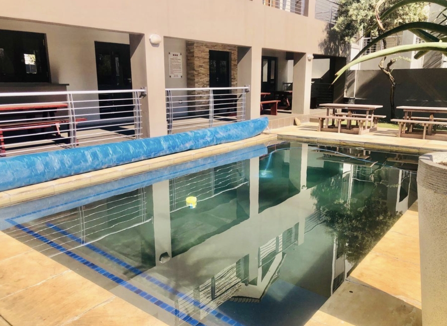 1 Bedroom Property for Sale in Sunninghill Gauteng