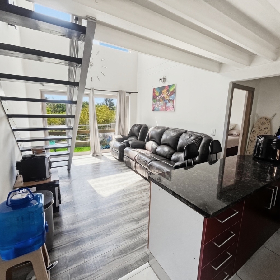 1 Bedroom Property for Sale in Sunninghill Gauteng