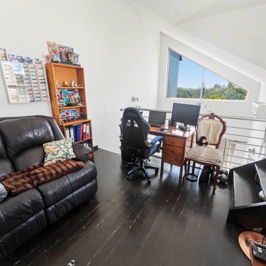 1 Bedroom Property for Sale in Sunninghill Gauteng