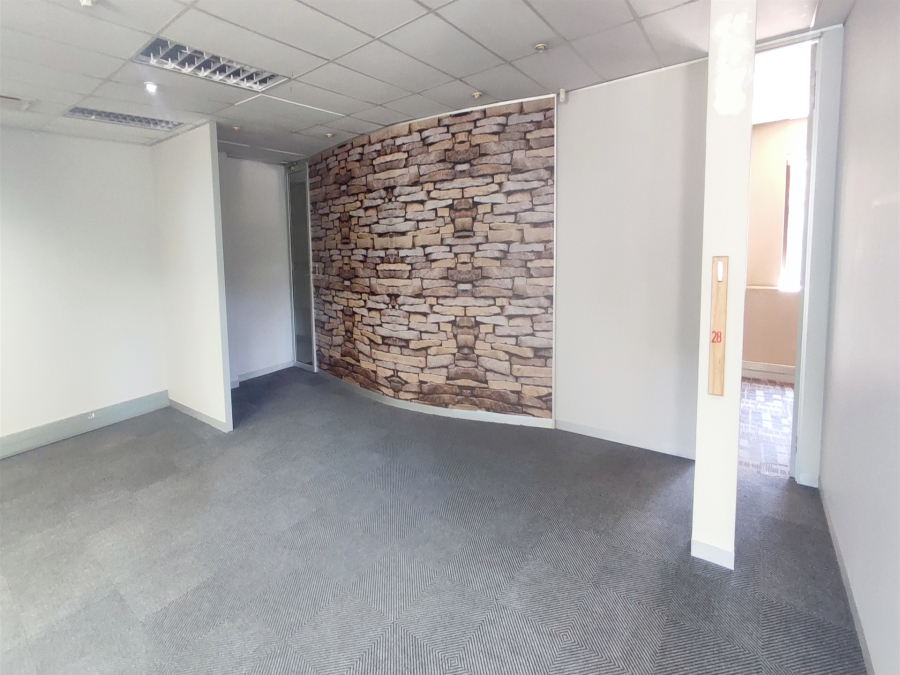 To Let commercial Property for Rent in Hyde Park Gauteng
