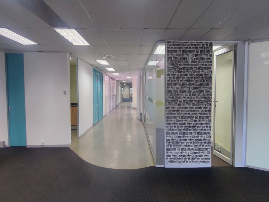 To Let commercial Property for Rent in Hyde Park Gauteng