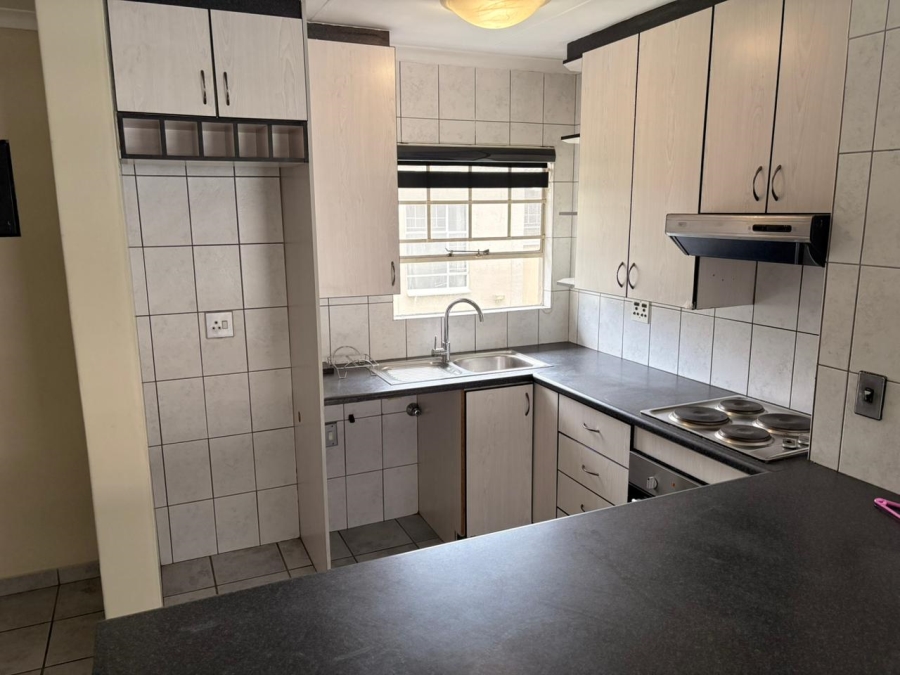2 Bedroom Property for Sale in Ravenswood Gauteng