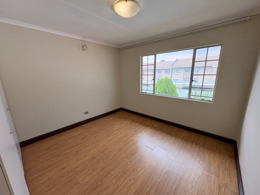 2 Bedroom Property for Sale in Ravenswood Gauteng