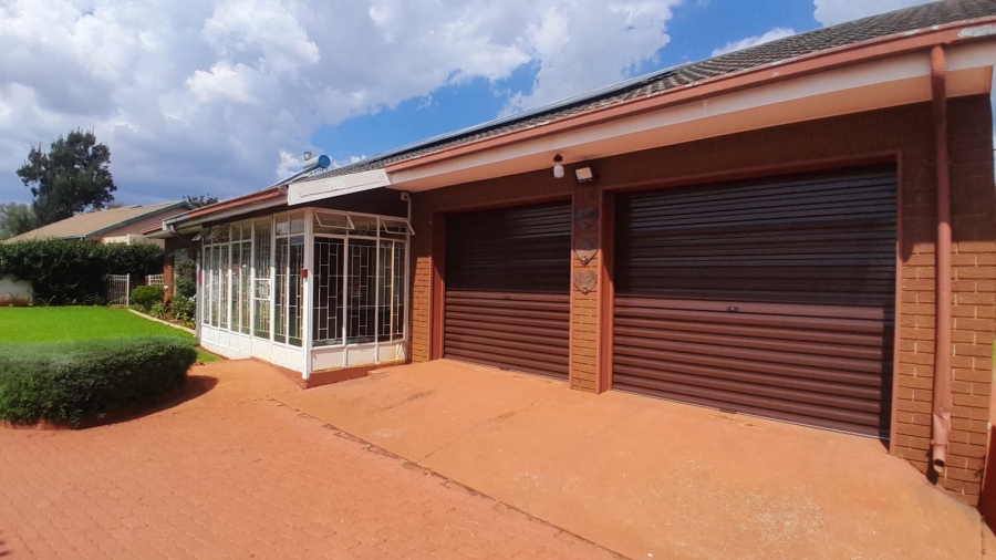 3 Bedroom Property for Sale in Welverdiend Gauteng