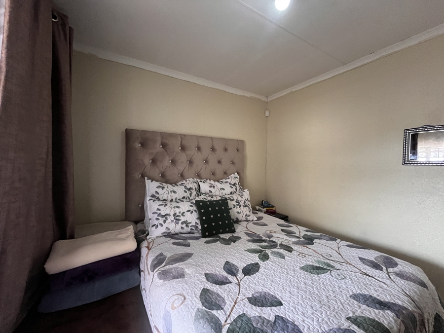 3 Bedroom Property for Sale in Elandspoort Gauteng