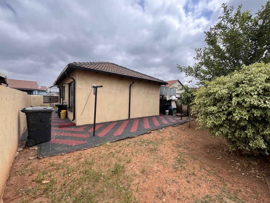 3 Bedroom Property for Sale in Elandspoort Gauteng