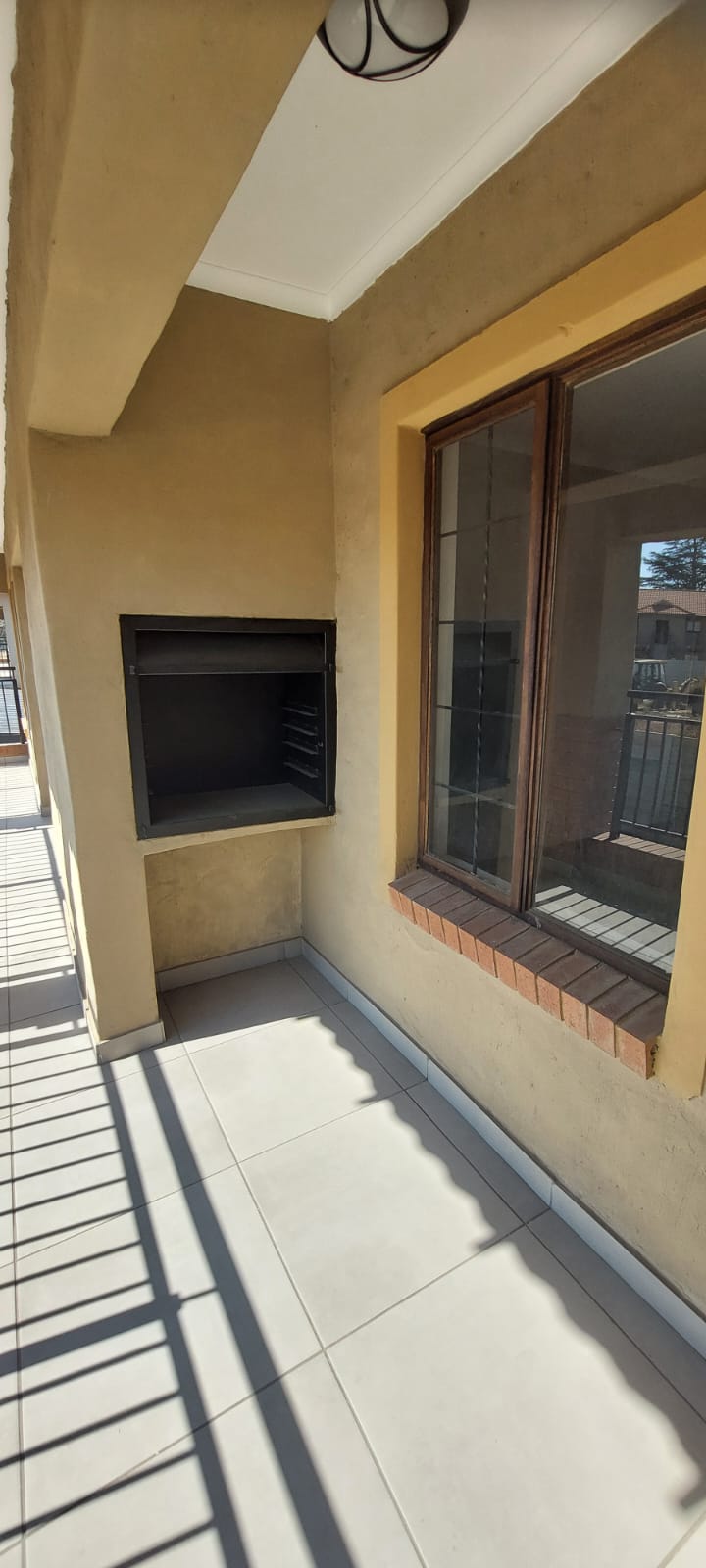1 Bedroom Property for Sale in Kenleaf Gauteng