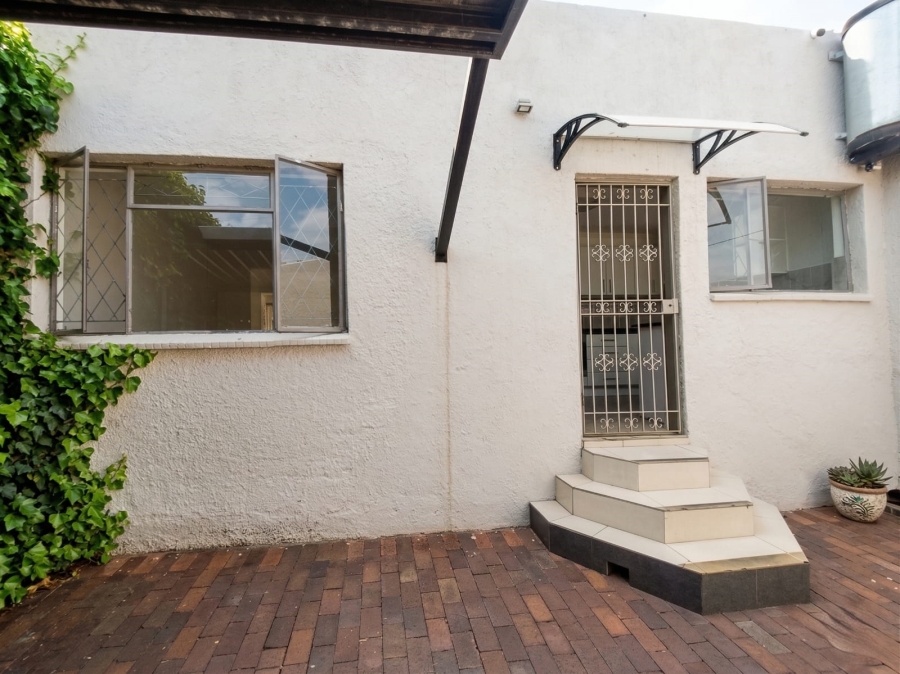 1 Bedroom Property for Sale in Parkmore Gauteng