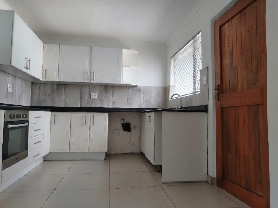 1 Bedroom Property for Sale in Parkmore Gauteng