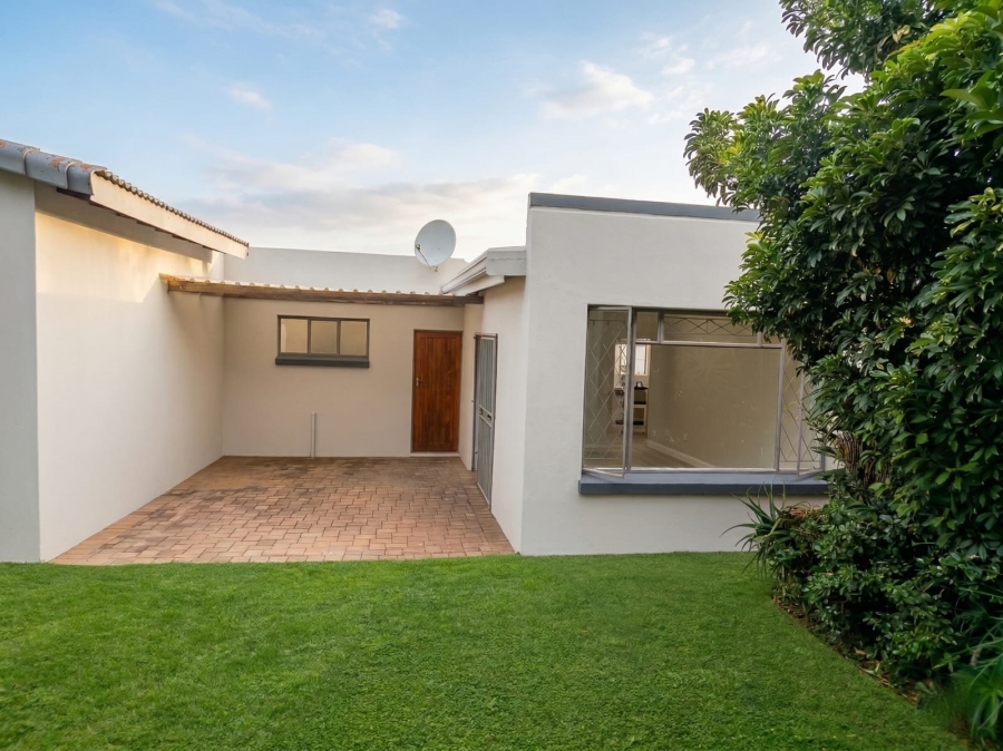 1 Bedroom Property for Sale in Parkmore Gauteng