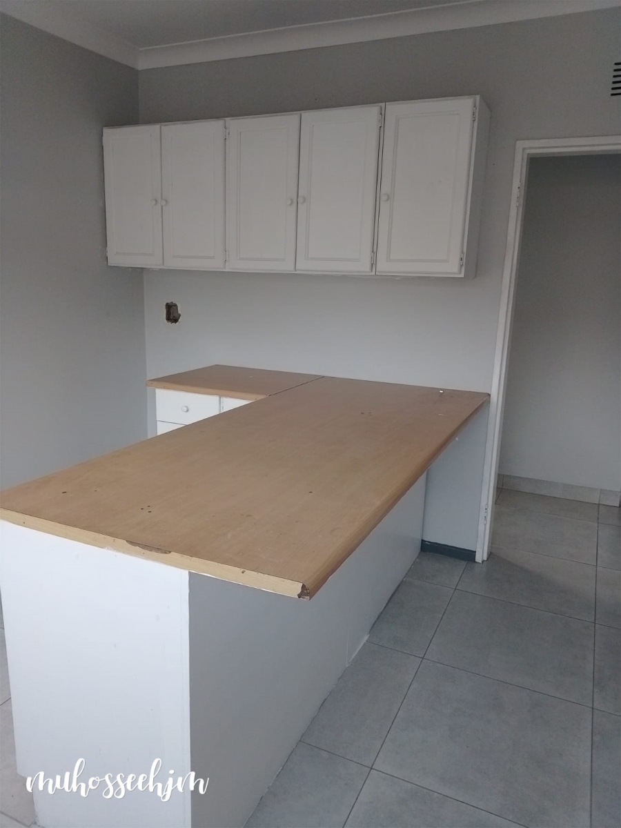 4 Bedroom Property for Sale in Birchleigh North Gauteng