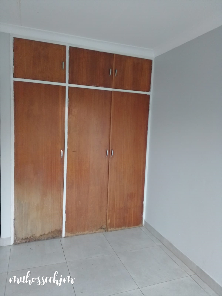 4 Bedroom Property for Sale in Birchleigh North Gauteng