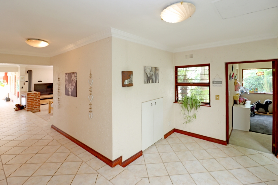 3 Bedroom Property for Sale in Lonehill Gauteng