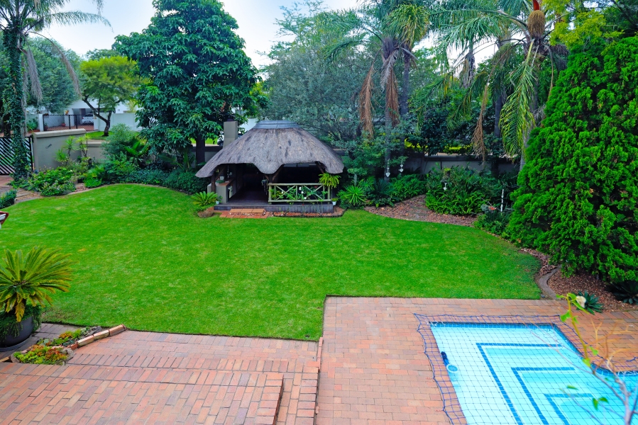 3 Bedroom Property for Sale in Lonehill Gauteng
