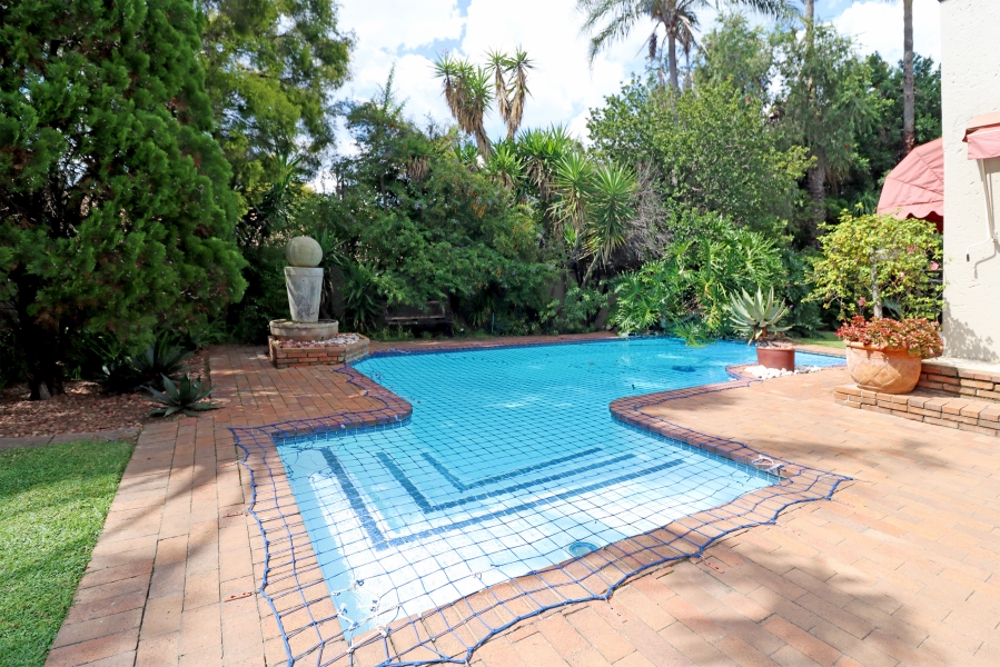 3 Bedroom Property for Sale in Lonehill Gauteng