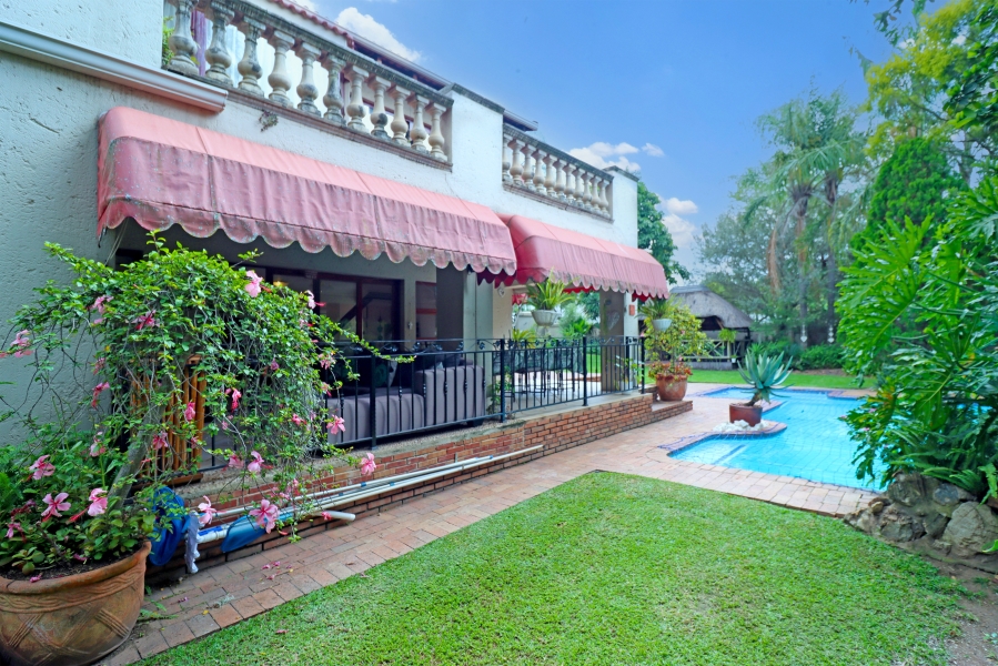 3 Bedroom Property for Sale in Lonehill Gauteng