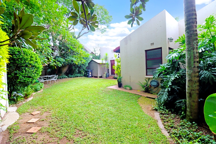 3 Bedroom Property for Sale in Lonehill Gauteng