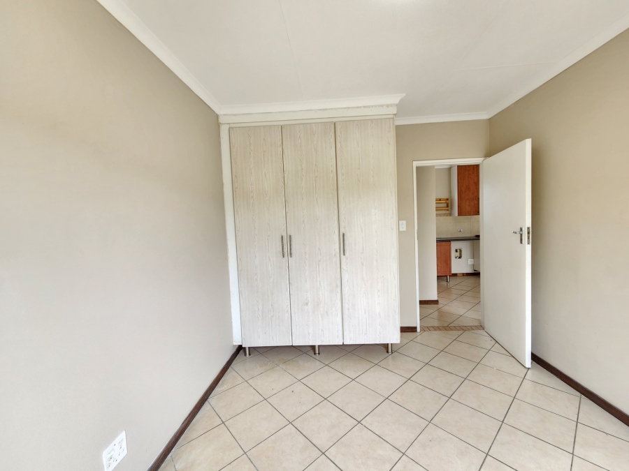 To Let 3 Bedroom Property for Rent in La Montagne Gauteng