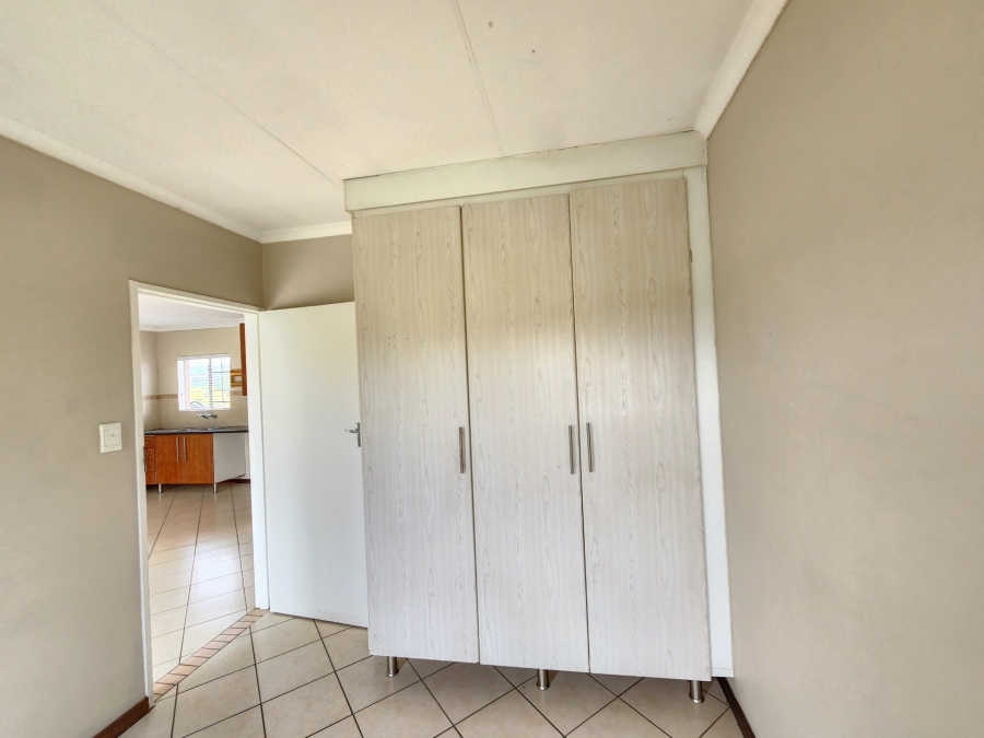 To Let 3 Bedroom Property for Rent in La Montagne Gauteng