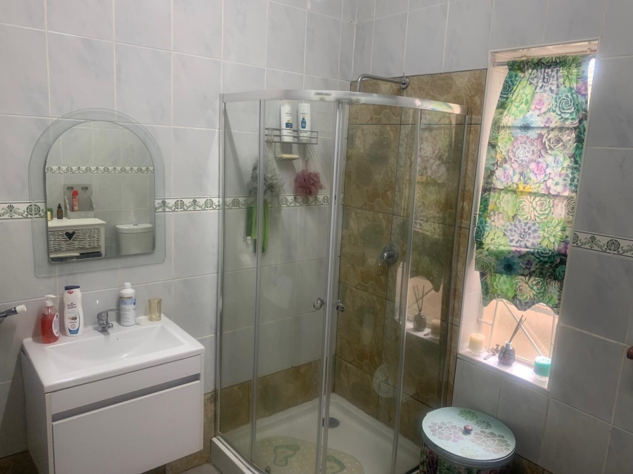 To Let 3 Bedroom Property for Rent in Krugersdorp North Gauteng