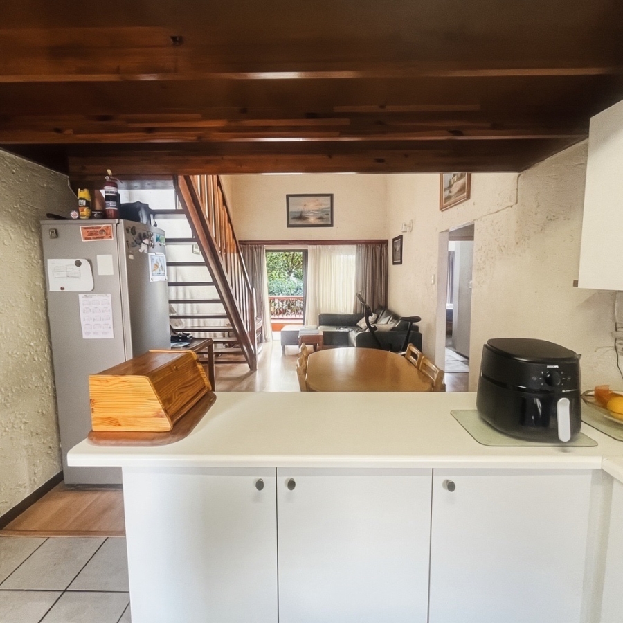 2 Bedroom Property for Sale in Sunninghill Gauteng