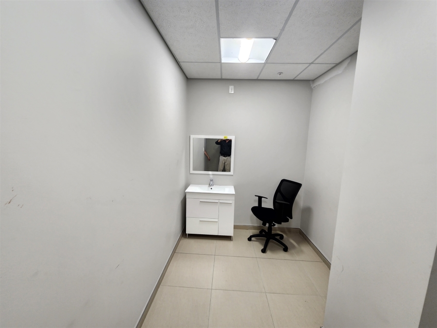 To Let commercial Property for Rent in Rosebank Gauteng