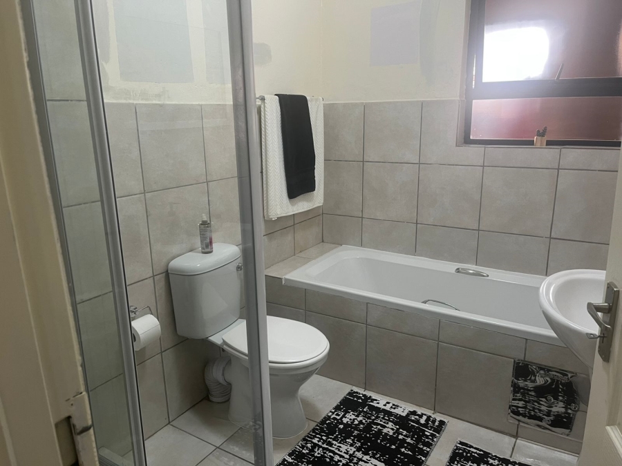 2 Bedroom Property for Sale in Rynfield Gauteng