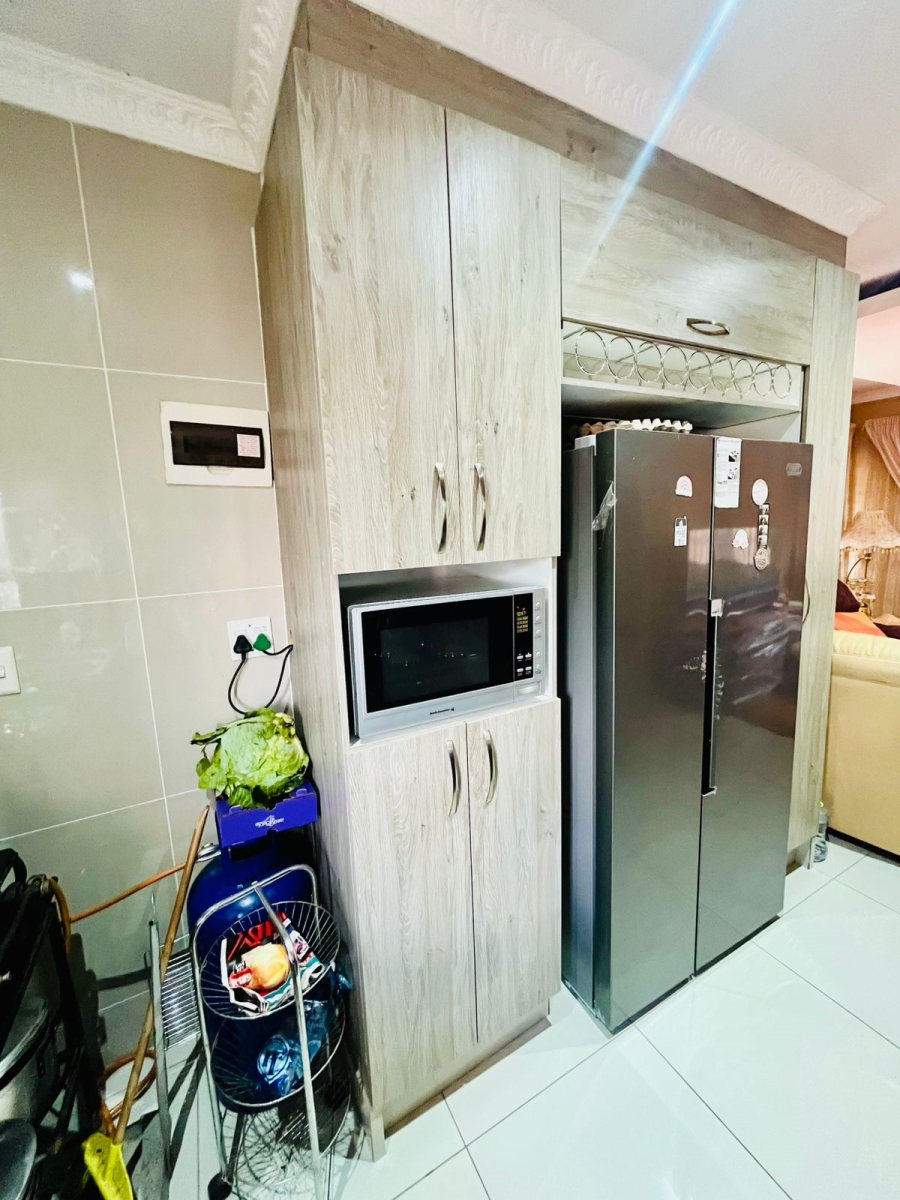 3 Bedroom Property for Sale in Dawn Park Gauteng