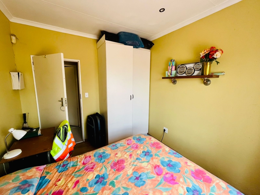 3 Bedroom Property for Sale in Dawn Park Gauteng