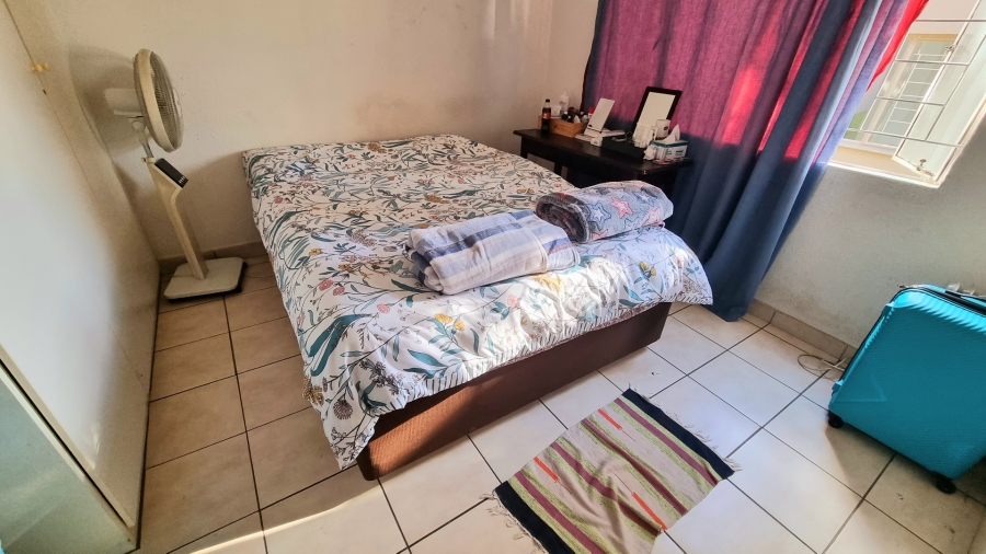 2 Bedroom Property for Sale in Vorna Valley Gauteng