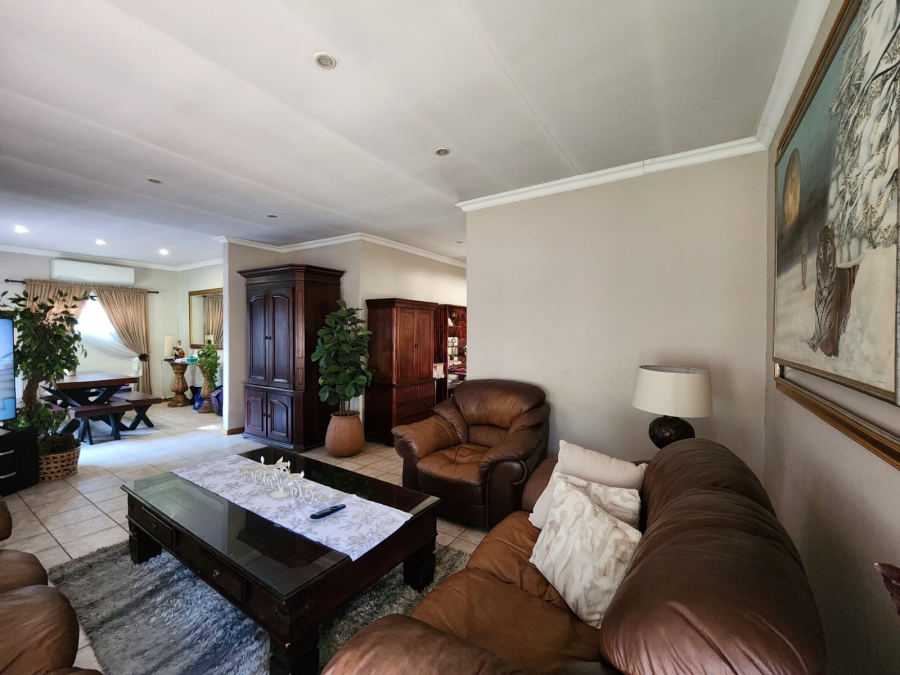 5 Bedroom Property for Sale in Capital Park Gauteng