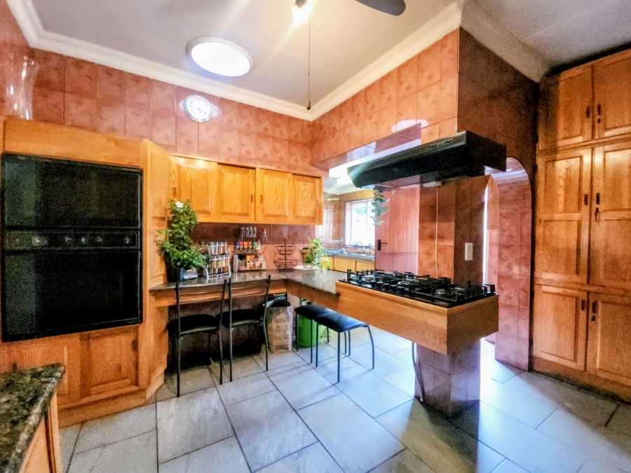 5 Bedroom Property for Sale in Capital Park Gauteng